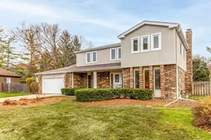 825 Downing St, Northbrook, IL 60062 - Photo 1