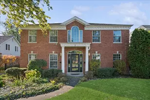 509 Pinecrest Ln, Wilmette, IL 60091 - Photo 1