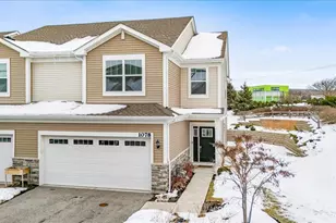 1078 Moraine Dr, South Elgin, IL 60177 - Photo 1