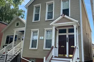 1839 W Henderson St, Chicago, IL 60657 - Photo 1