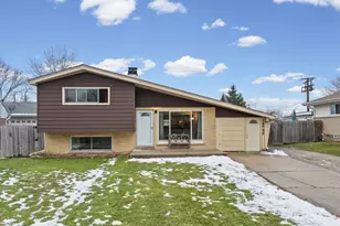 1N742 Forest Ave, Glen Ellyn, IL 60137 - Photo 1