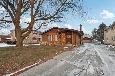 7605 Banks Street, Justice, IL 60458 - Photo 1