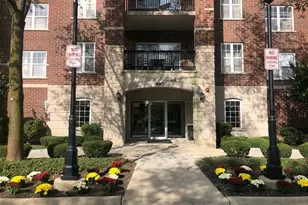 440 W Mahogany Ct, Palatine, IL 60067 - Photo 1