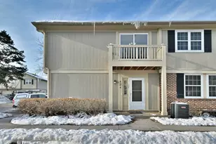 424 Muirwood Ct, Vernon Hills, IL 60061 - Photo 1