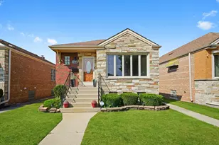 8242 S Albany Ave, Chicago, IL 60652 - Photo 1