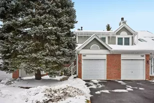 787 Daybreak Ln, Carol Stream, IL 60188 - Photo 1