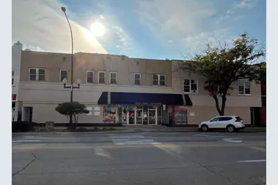 521 S State Street, Belvidere, IL 61008 - Photo 1