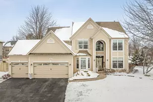 1849 Moorland Ln, Crystal Lake, IL 60014 - Photo 1