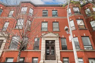 807 W Bradley Pl, Chicago, IL 60613 - Photo 1