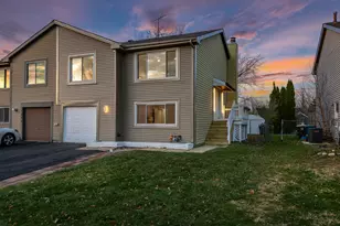 1842 Nautilus Ln, Hanover Park, IL 60133 - Photo 1