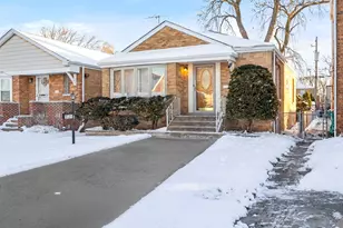 9731 S Ellis Ave, Chicago, IL 60628 - Photo 1