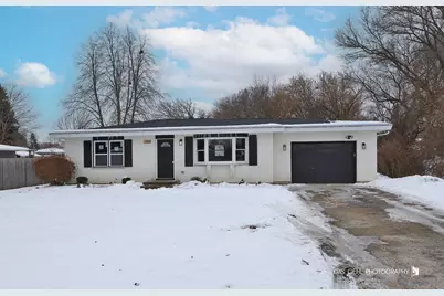 1007 Oeffling Drive, McHenry, IL 60051 - Photo 1