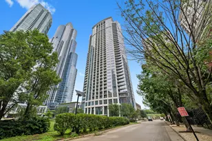 1235 S Prairie Ave, Chicago, IL 60605 - Photo 1