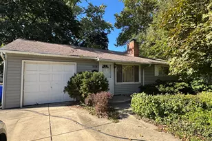 218 N Woodlawn St, Wheaton, IL 60187 - Photo 1