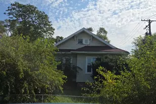 10243 S Lafayette Ave, Chicago, IL 60628 - Photo 1