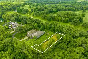 20952 N Rub Of Green Ln, Barrington Hills, IL 60010 - Photo 1