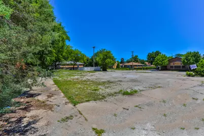 6000 Lincoln Avenue, Morton Grove, IL 60053 - Photo 1