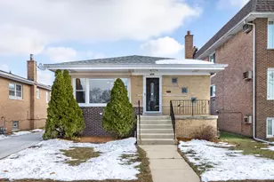 415 Yates Ave, Calumet City, IL 60409 - Photo 1