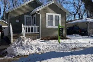 229 S Edison Ave, Elgin, IL 60123 - Photo 1