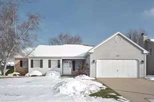 691 Canyon Ln, Elgin, IL 60123 - Photo 1