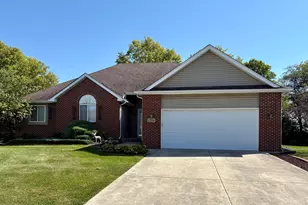 1214 Evergreen Ln, Yorkville, IL 60560 - Photo 1