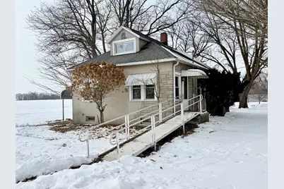 313 3rd Street, Standard, IL 61363 - Photo 1