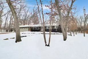 7809 Bond Dr, Roscoe, IL 61073 - Photo 1