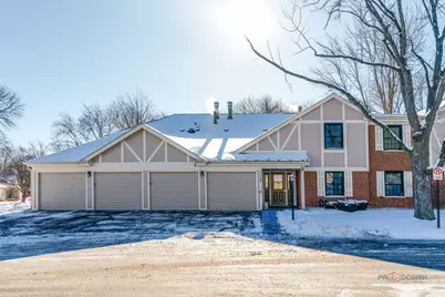 1157 Middlebury Lane #B1, Wheeling, IL 60090 - Photo 1