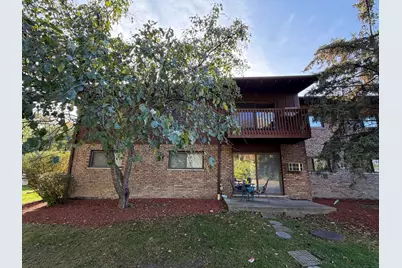 100 Willow Lane #201B, Willow Springs, IL 60480 - Photo 1