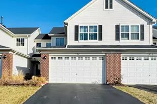 524 Majestic Ln, Oswego, IL 60543 - Photo 1