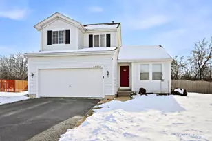 28501 Wagon Trail Ct, Lakemoor, IL 60051 - Photo 1