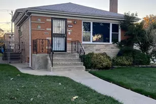 9259 S Green St, Chicago, IL 60620 - Photo 1