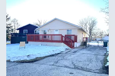 1606 N Poplar Avenue N, Round Lake Beach, IL 60073 - Photo 1
