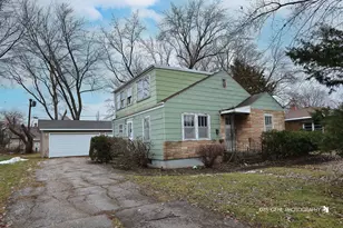 149 W Church St, Wauconda, IL 60084 - Photo 1