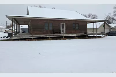 111 E Chestnut, Mt. Sterling, IL 62353 - Photo 1