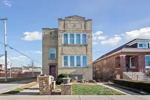 9517 S Escanaba Ave, Chicago, IL 60617 - Photo 1