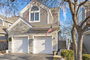 221 Sandy Point Ln, Lake Zurich, IL 60047 - Photo 1