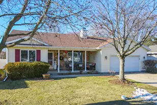 1135 Guinevere Ln, Bourbonnais, IL 60914 - Photo 1