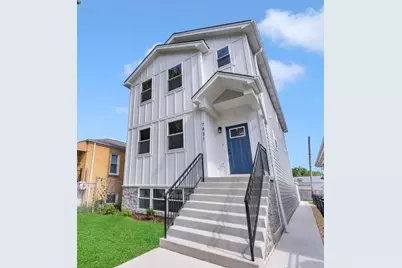 7431 W Forest Preserve Avenue, Chicago, IL 60634 - Photo 1
