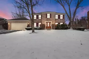 1161 Banyon Ct, Naperville, IL 60540 - Photo 1