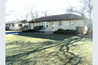 7711 W 82nd Street, Bridgeview, IL 60455 - Photo 1