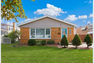 4913 W 105th Street, Oak Lawn, IL 60453 - Photo 1