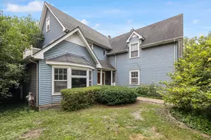 231 N Grant St, Hinsdale, IL 60521 - Photo 1