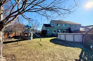 21 Weston Ct, South Elgin, IL 60177 - Photo 1