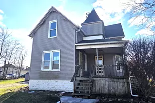 290 W Kankakee Ave, Herscher, IL 60941 - Photo 1