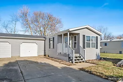 120 B Cardinal Lane, Sandwich, IL 60548 - Photo 1