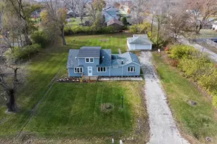 913 Ogden Rd, New Lenox, IL 60451 - Photo 1