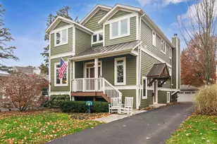 721 Meadow Ln, Libertyville, IL 60048 - Photo 1