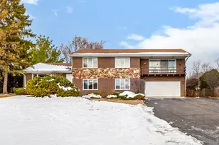 [Address not provided], Northbrook, IL 60062 - Photo 1