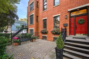 823 S Oakley Blvd, Chicago, IL 60612 - Photo 1